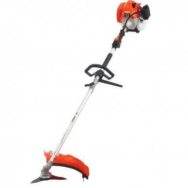 Benzininis trimeris su priedais (pjūklas, gyvatvorių žirklės) 2.2kW 8 Benzininis trimeris su priedais (pjūklas, gyvatvorių žirklės) 2.2kW 8