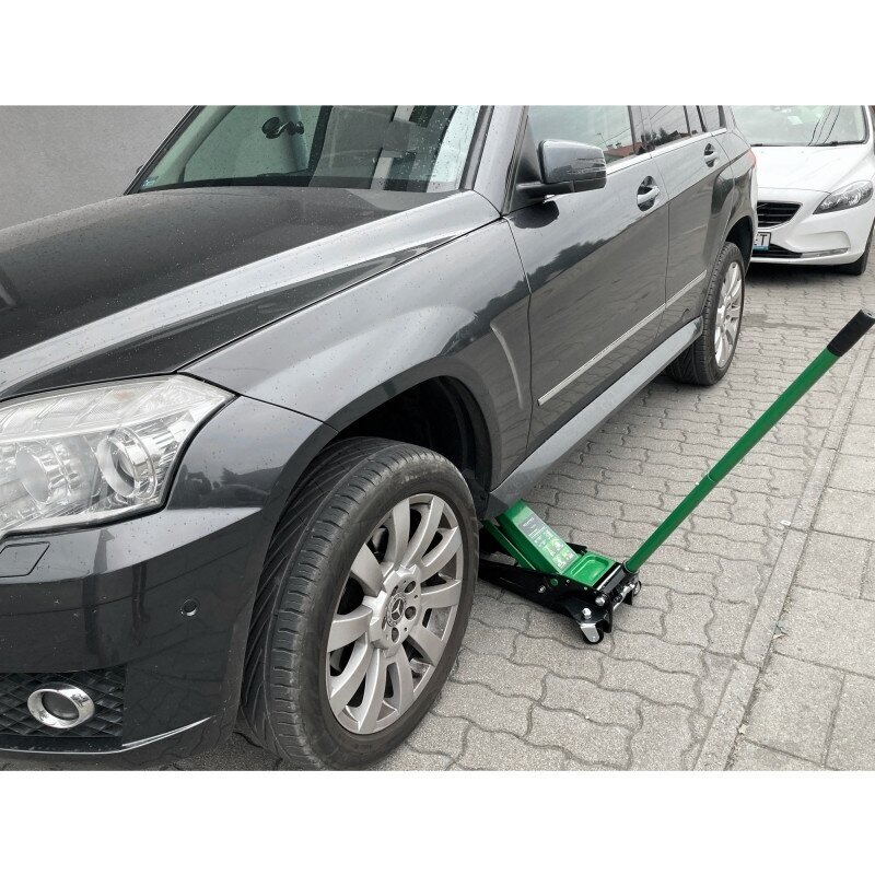 Hidraulinis domkratas su ratukais + apsauginė guma 3T 135-465mm RF-T83505 6