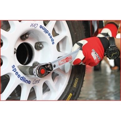 Įrankių vežimėlis su įrankiais. Bėgeliai su guoliais 215vnt. 7 stalčiai KsTools RACING LINE + priedai 8 Įrankių vežimėlis su įrankiais. Bėgeliai su guoliais 215vnt. 7 stalčiai KsTools RACING LINE + priedai 8