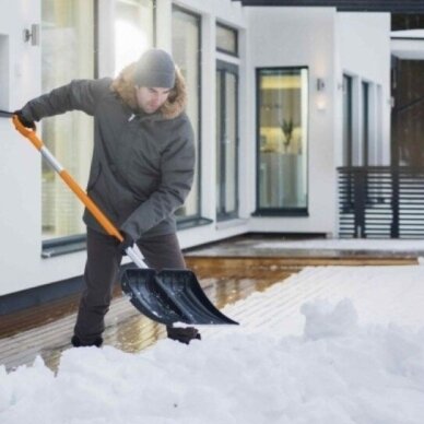 Kastuvas sniego FISKARS SnowXpert 350x1310mm 2