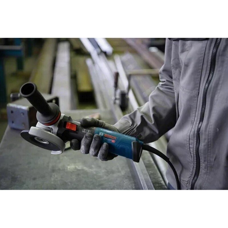 Kampinis šlifuoklis 1700W BOSCH GWS 17-125 1 Kampinis šlifuoklis 1700W BOSCH GWS 17-125 1