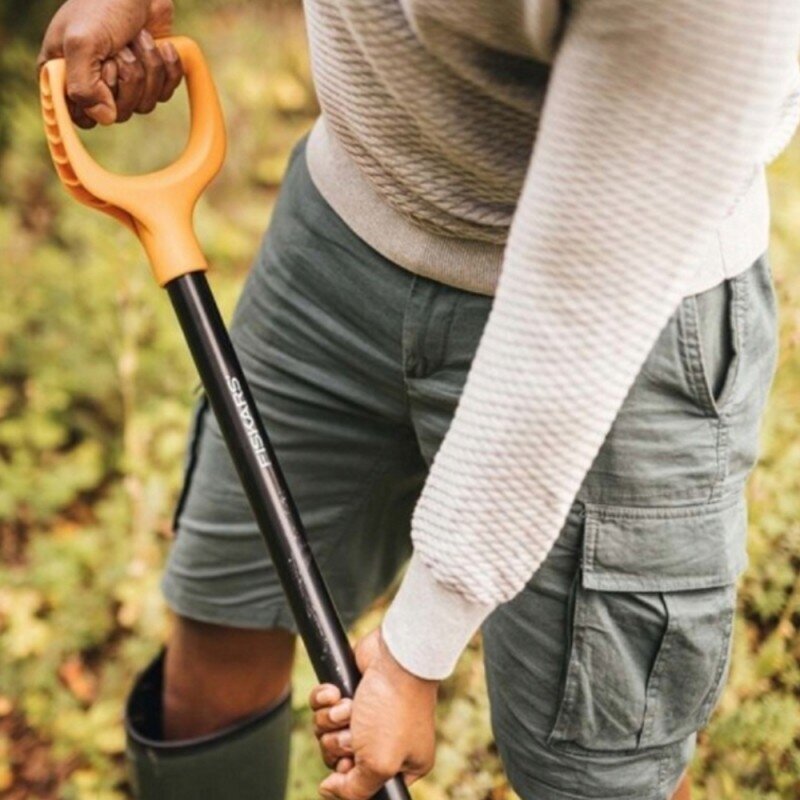 Semtuvas lenktu kotu smailus FISKARS Solid Metal L-1267mm 4 Semtuvas lenktu kotu smailus FISKARS Solid Metal L-1267mm 4