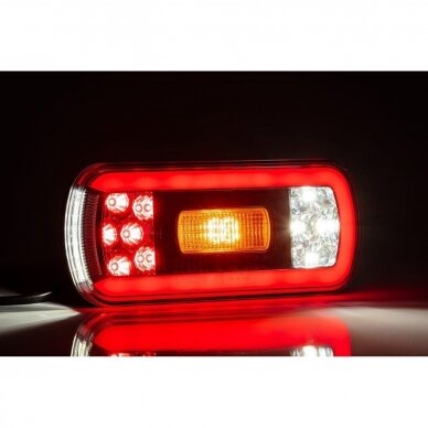 Žibintas LED 12/24V 6 funkcijos galinis kairė/dešinė su priešrūk. 1 Žibintas LED 12/24V 6 funkcijos galinis kairė/dešinė su priešrūk. 1